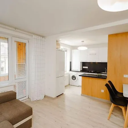 Apartment Very Stylish Apartament In Middle Of City.